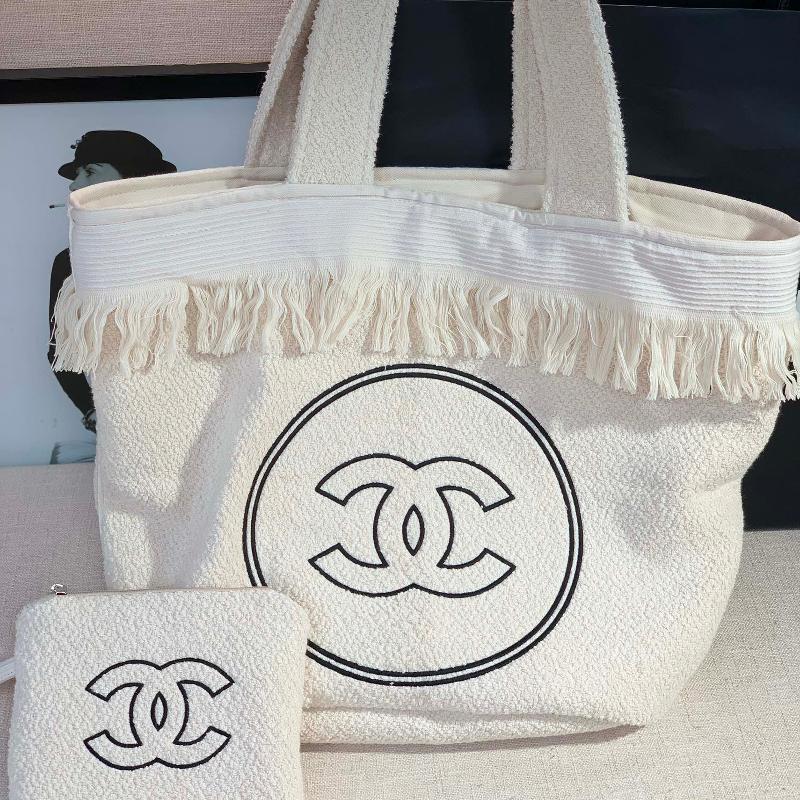 Chanel Handbags AA8269 white